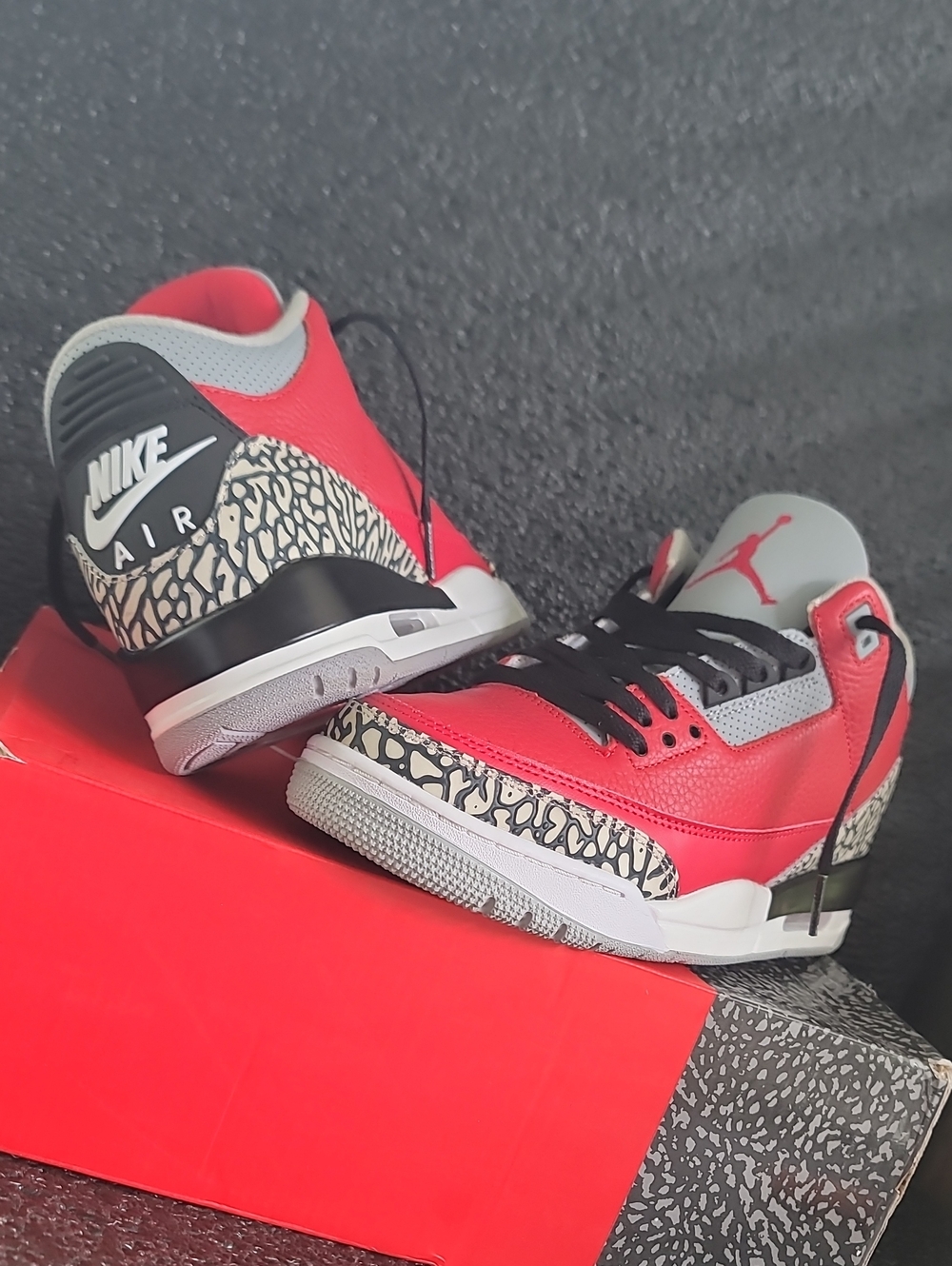Nike Air Jordan 3 Retro SE "Unite/Red Cement" (Worn Once) Mens 8.5 Ships Today - Picture 10 of 16